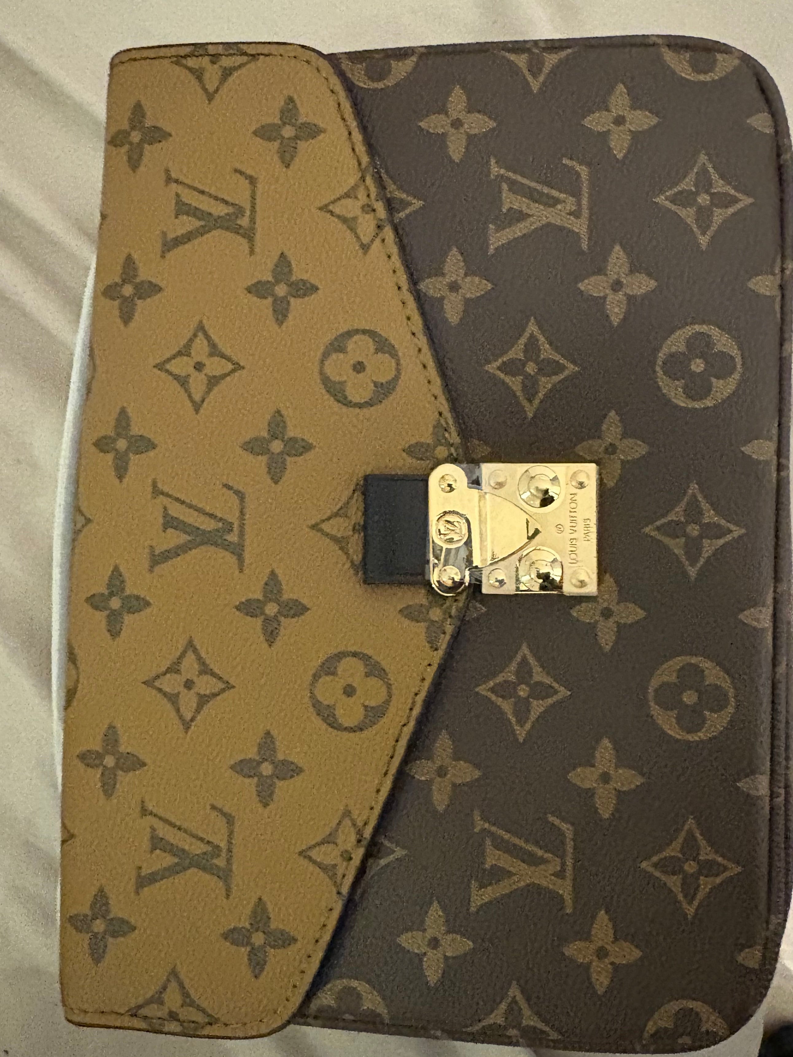 Pre-teen Lv bag 💕